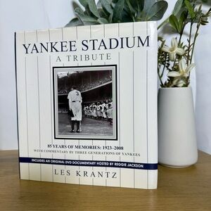 Book Yankee Stadium: A Tribute 85 Years of Memories: 1923-2008 Coffee table gift